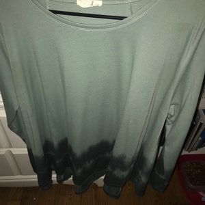 ✨OMBRÉ WOMEN’S TOP✨